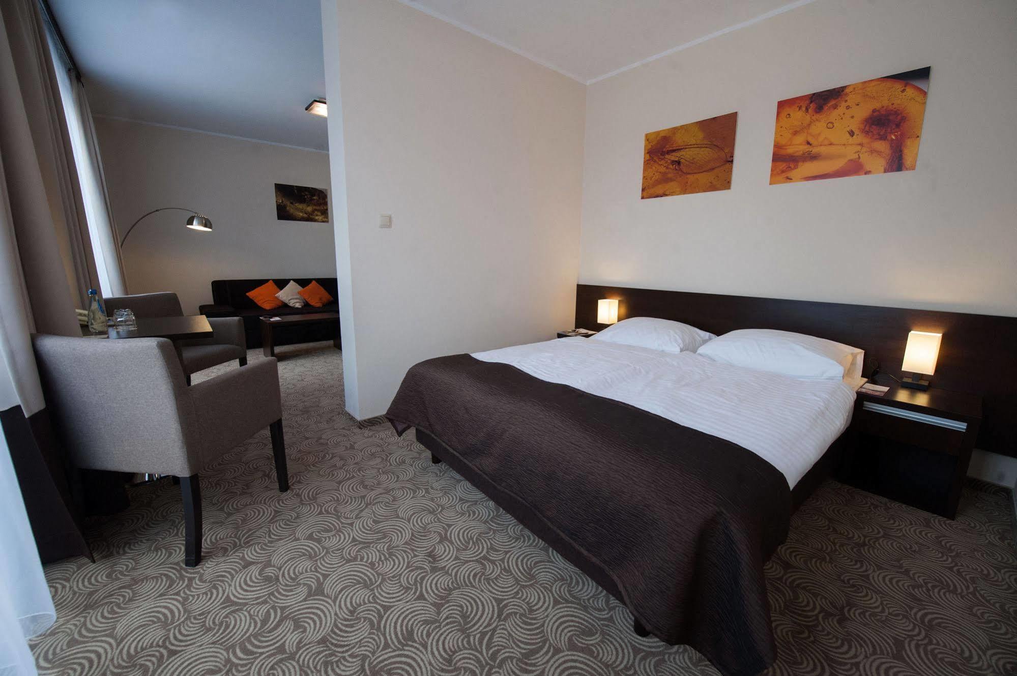 Hotel Emocja Spa Mielno  Buitenkant foto